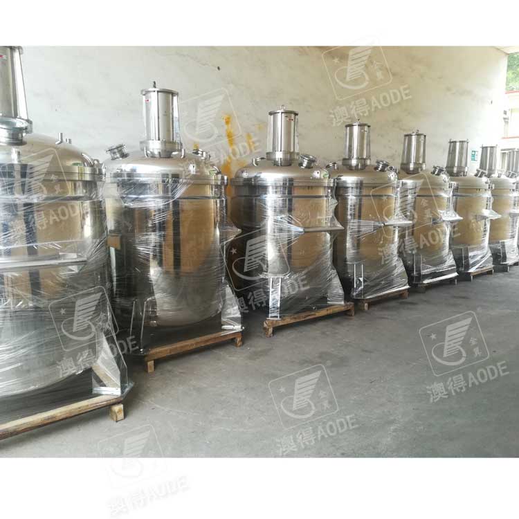 1380L脱泡搅拌罐